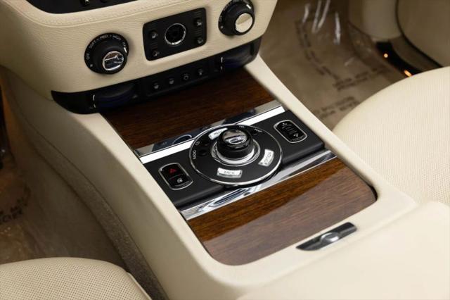 2010 Rolls-Royce Ghost Base