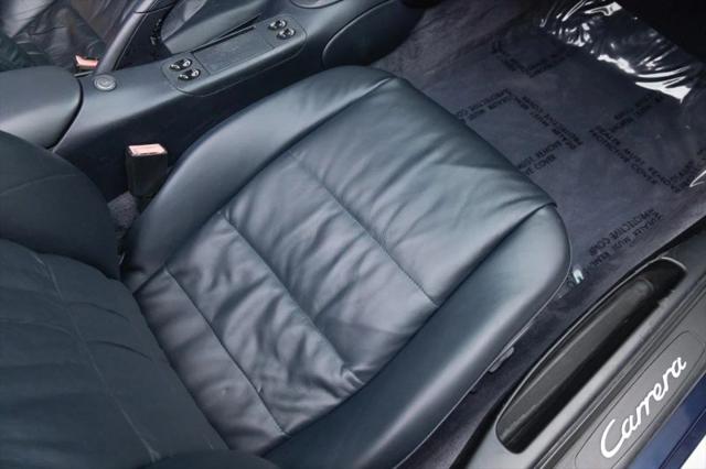 2000 Porsche 911 Carrera