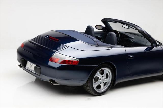 2000 Porsche 911 Carrera