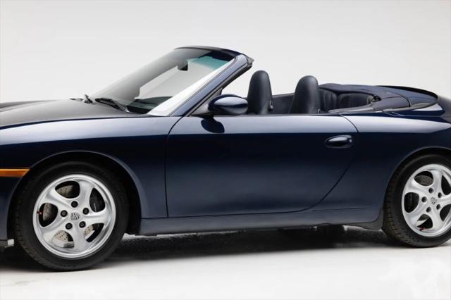 2000 Porsche 911 Carrera