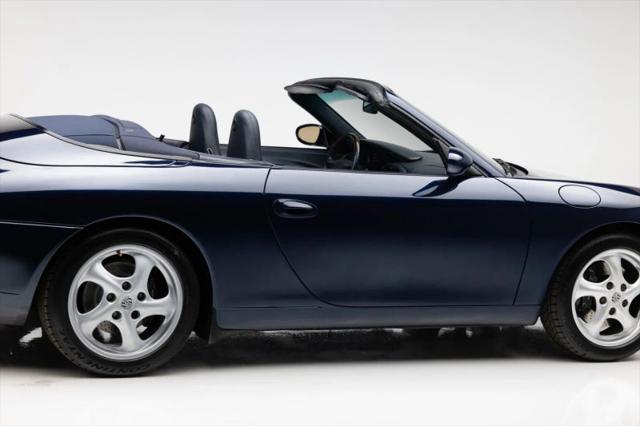 2000 Porsche 911 Carrera