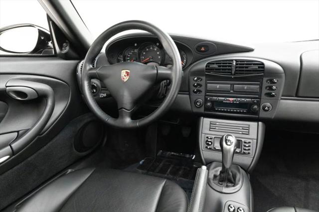 2001 Porsche 911 Carrera 4