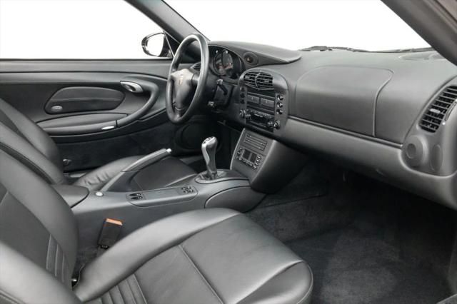 2001 Porsche 911 Carrera 4