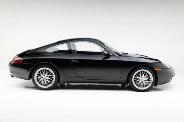 2001 Porsche 911 Carrera 4