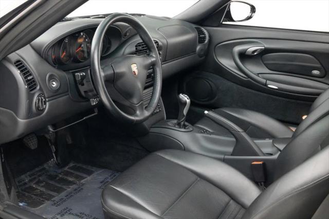 2001 Porsche 911 Carrera 4