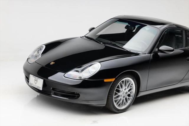 2001 Porsche 911 Carrera 4