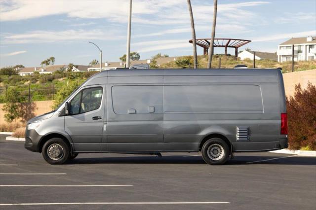 2021 Mercedes-Benz Sprinter 4500 High Roof V6