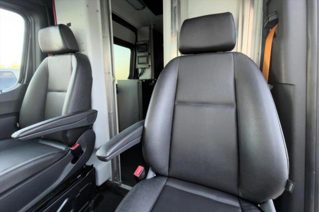 2021 Mercedes-Benz Sprinter 4500 High Roof V6