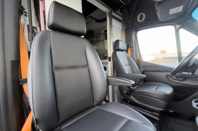 2021 Mercedes-Benz Sprinter 4500 High Roof V6