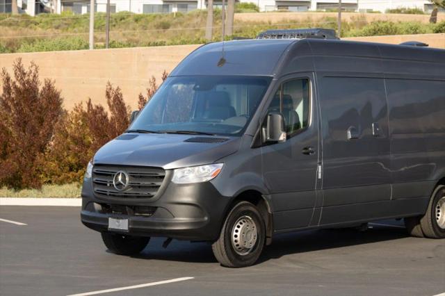 2021 Mercedes-Benz Sprinter 4500 High Roof V6