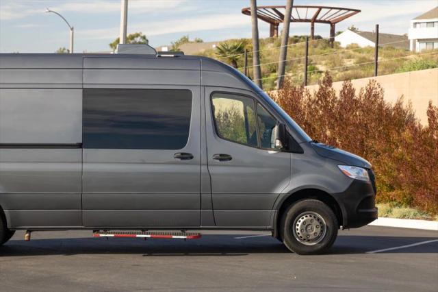 2021 Mercedes-Benz Sprinter 4500 High Roof V6