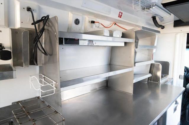 2021 Mercedes-Benz Sprinter 4500 High Roof V6