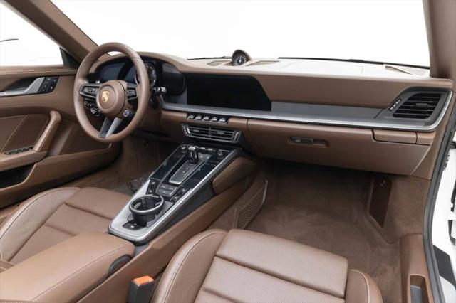 2024 Porsche 911 Carrera Cabriolet