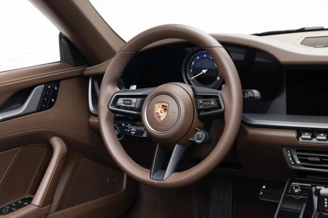 2024 Porsche 911 Carrera Cabriolet