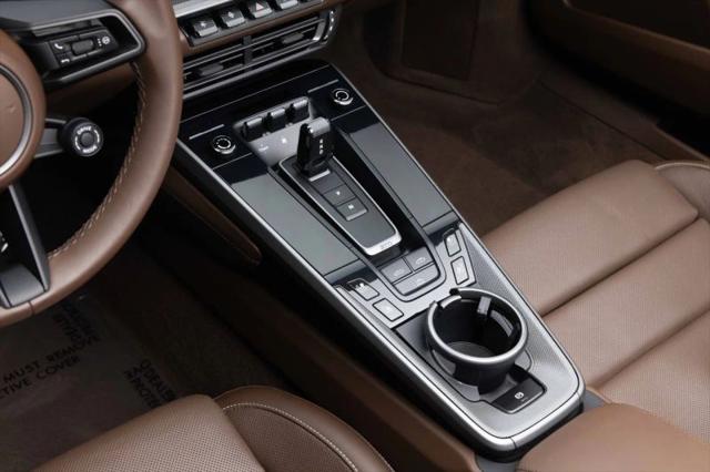 2024 Porsche 911 Carrera Cabriolet