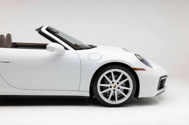 2024 Porsche 911 Carrera Cabriolet