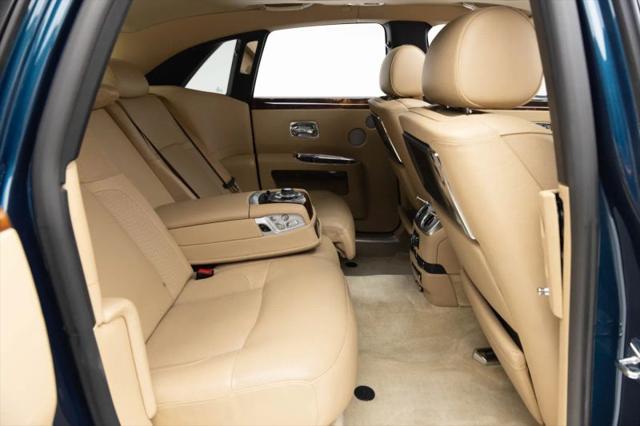 2010 Rolls-Royce Ghost Base
