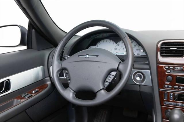 2002 Ford Thunderbird Base