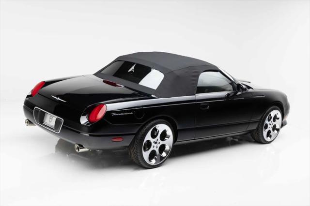 2002 Ford Thunderbird Base