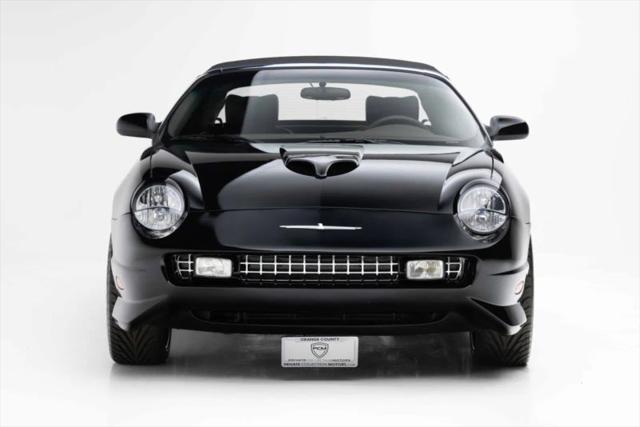 2002 Ford Thunderbird Base