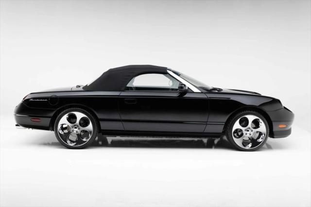 2002 Ford Thunderbird Base