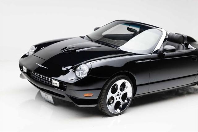 2002 Ford Thunderbird Base