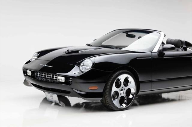 2002 Ford Thunderbird Base