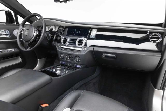 2019 Rolls-Royce Dawn Base