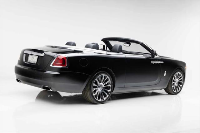 2019 Rolls-Royce Dawn Base