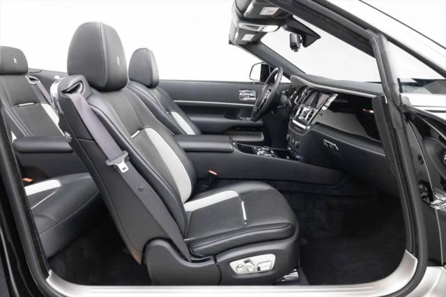 2019 Rolls-Royce Dawn Base