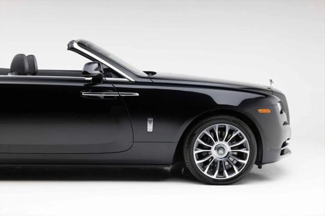 2019 Rolls-Royce Dawn Base