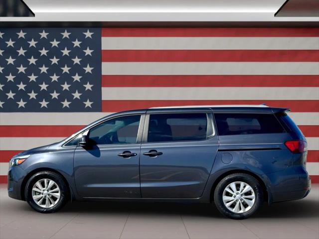 2016 Kia Sedona LX