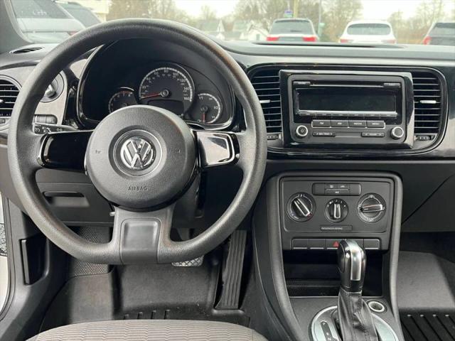 2014 Volkswagen Beetle 1.8T Entry
