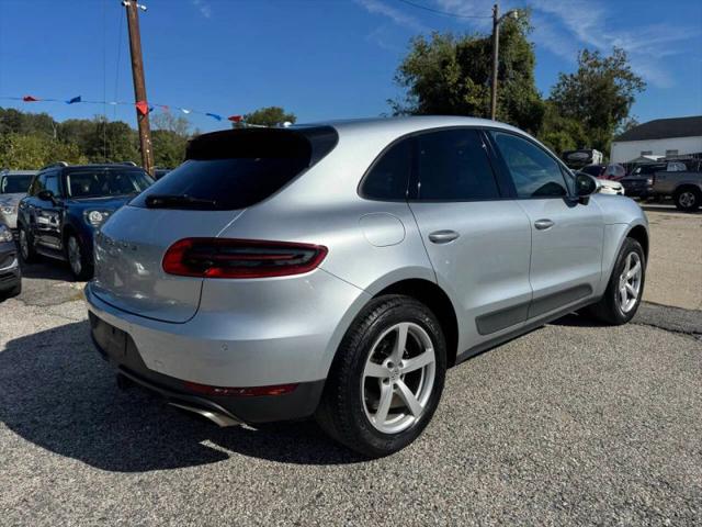 2017 Porsche Macan Base
