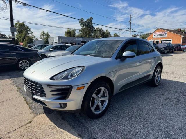 2017 Porsche Macan Base