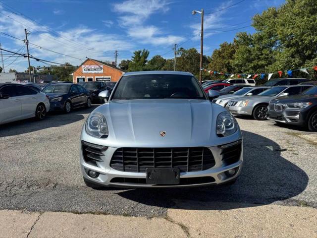 2017 Porsche Macan Base