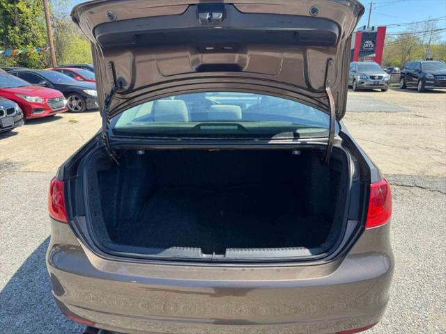 2011 Volkswagen Jetta 2.0L S
