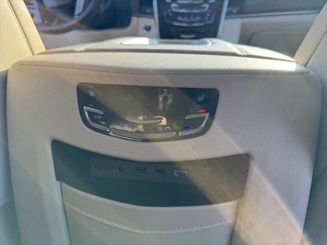 2017 Cadillac Escalade ESV Premium Luxury