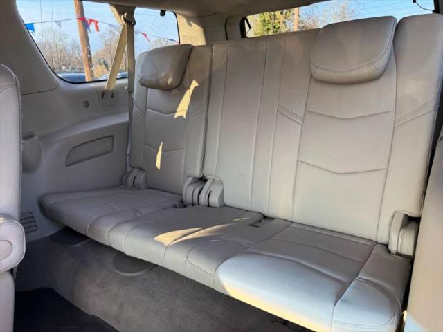 2017 Cadillac Escalade ESV Premium Luxury