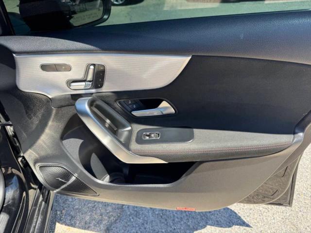 2021 Mercedes-Benz A 220 4MATIC