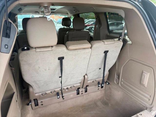 2014 Chrysler Town & Country Touring