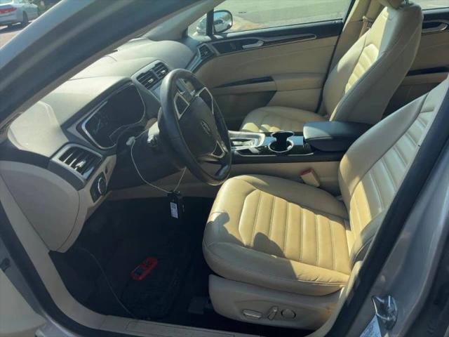 2015 Ford Fusion SE