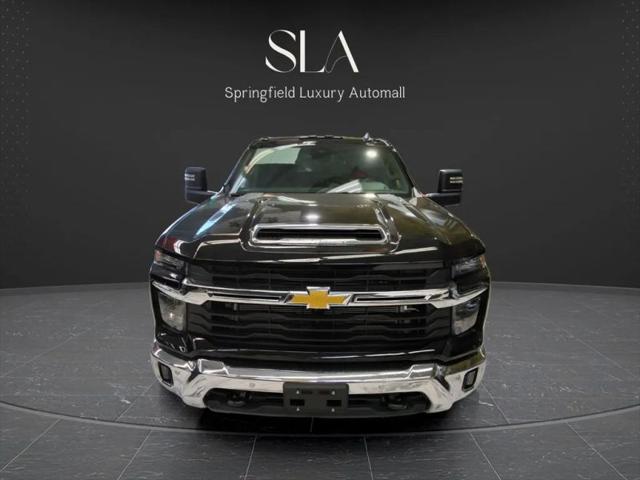 2026 Chevrolet Silverado 2500HD Crew Cab, Standard Bed, LT, 4WD