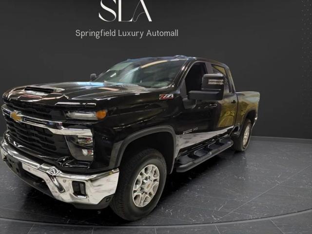 2026 Chevrolet Silverado 2500HD Crew Cab, Standard Bed, LT, 4WD