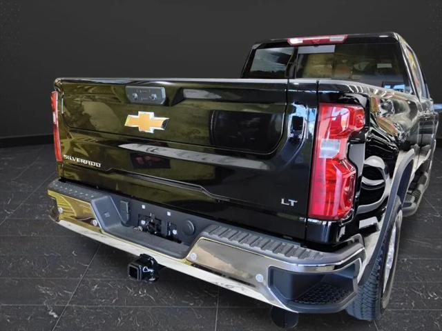 2026 Chevrolet Silverado 2500HD Crew Cab, Standard Bed, LT, 4WD