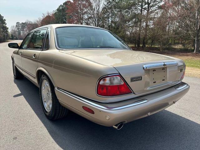 2003 Jaguar XJ Vanden Plas