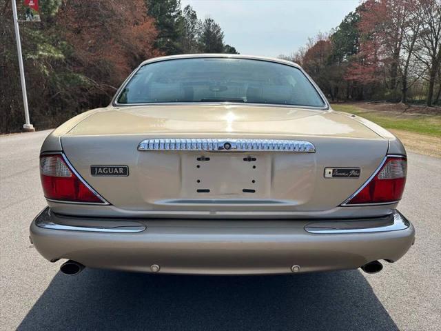 2003 Jaguar XJ Vanden Plas