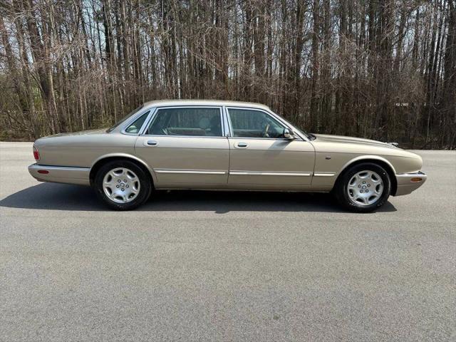 2003 Jaguar XJ Vanden Plas