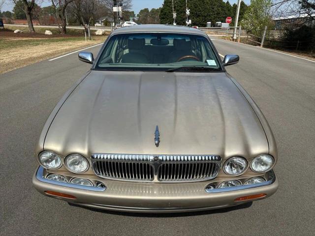 2003 Jaguar XJ Vanden Plas