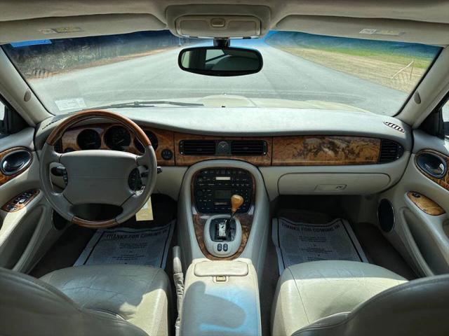 2003 Jaguar XJ Vanden Plas